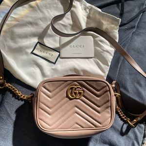 Gucci GG Marmont Matelasse Mini Crossbody